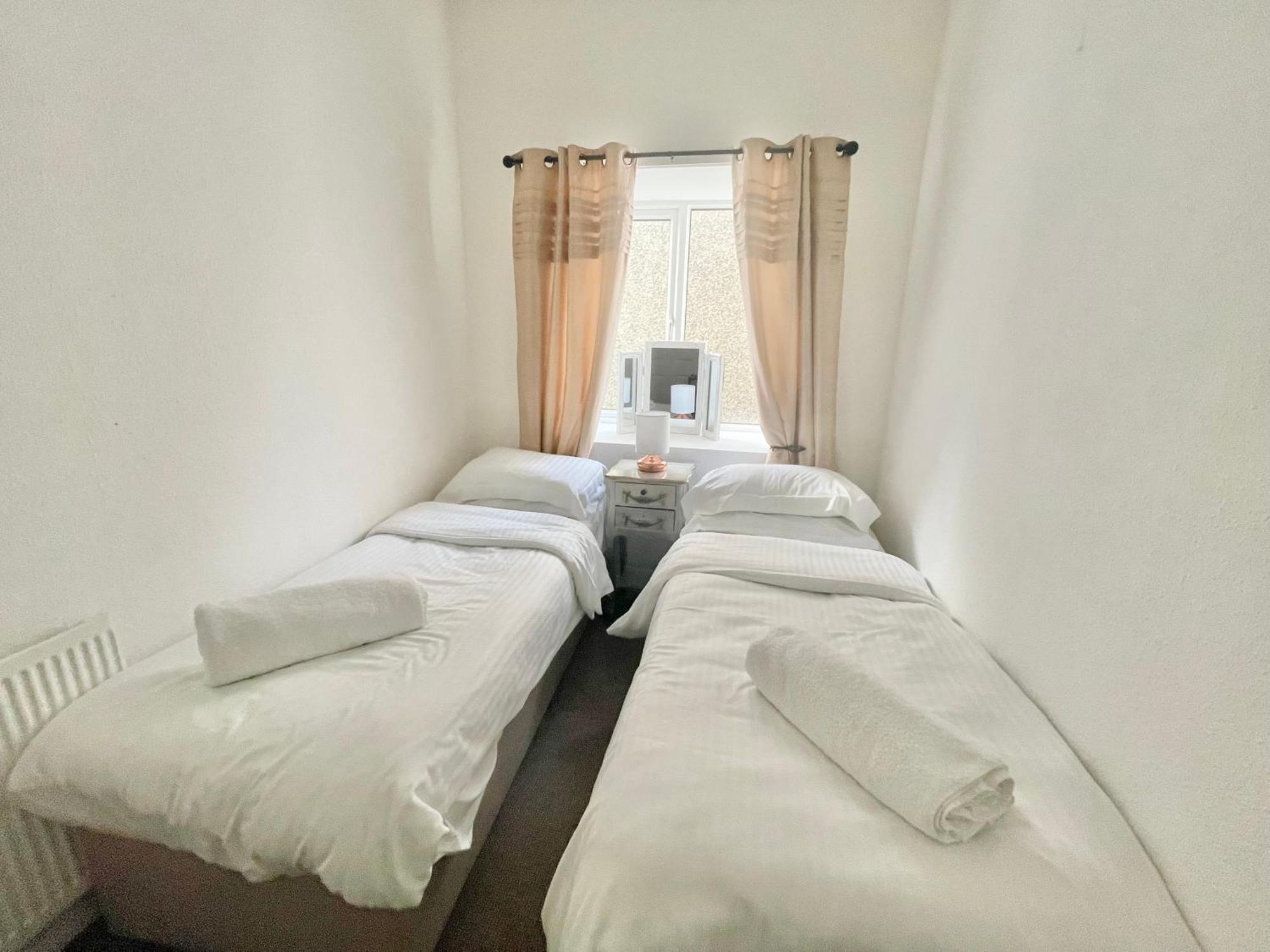 Apartamento Clydfan Holyhead Exterior foto